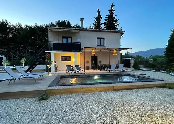 La Villa 81